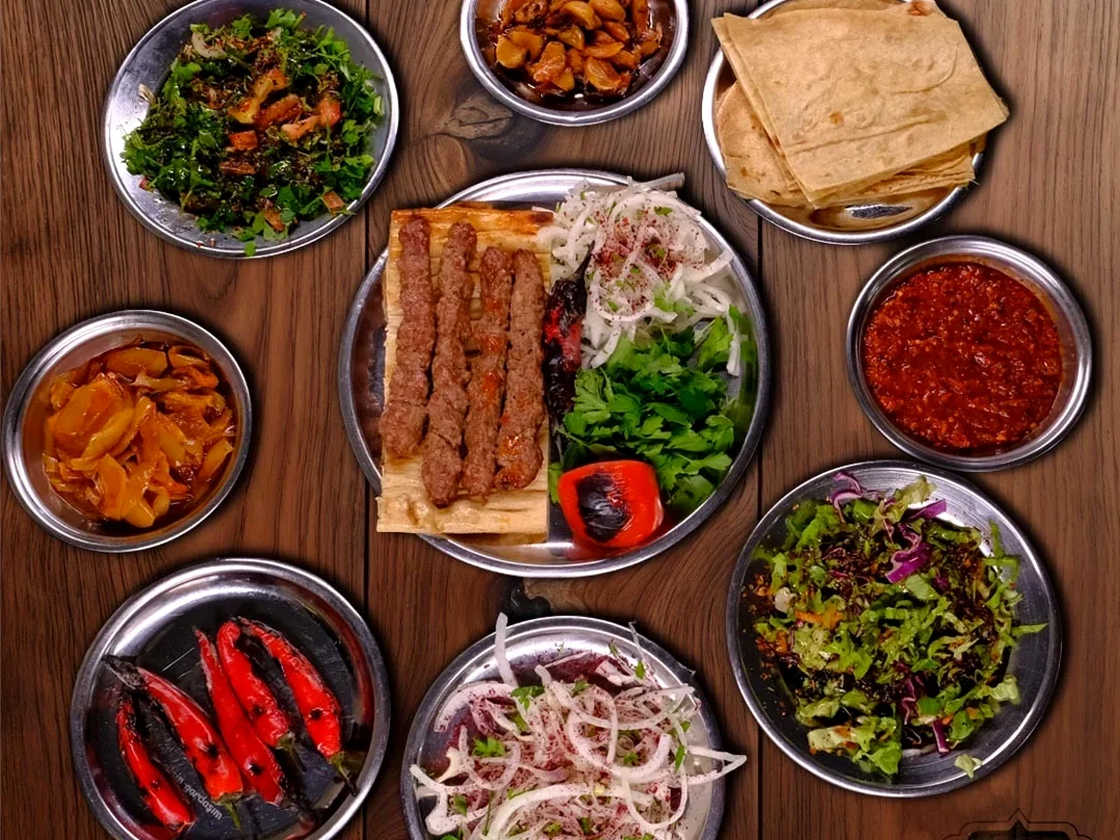 KÖFTE 1 PORSİYON (4 ŞİŞ)